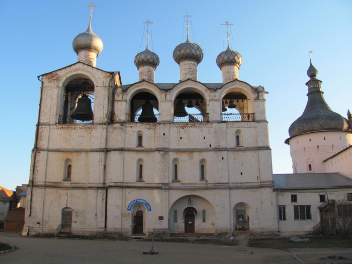 Звонница собору в Ростове